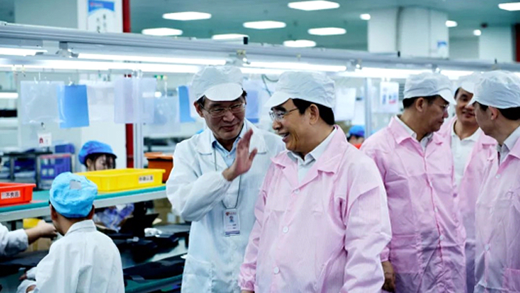 國務(wù)院領(lǐng)導(dǎo)點贊炬神電子：搶抓機遇，更大作為！